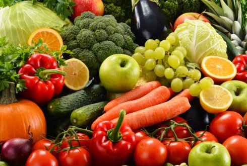 Fruits and Vegetables to maintain health
