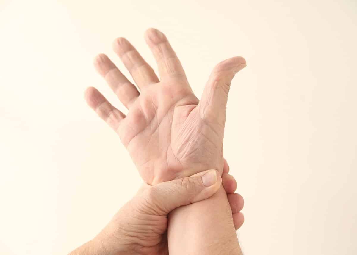 arthritis symptoms and treatments